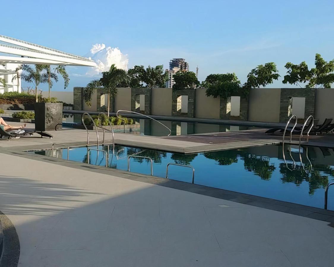 Mactan Newtown Seaview At One Pacific Residence Lapu-Lapu City Eksteriør bilde